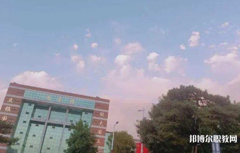 2024萊蕪航空中等專業(yè)學(xué)校招生計(jì)劃 招生人數(shù)是多少(附要求、條件、對象)