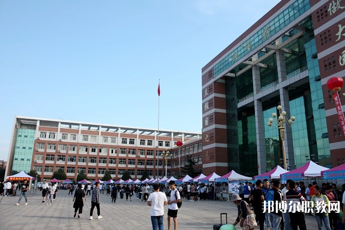 萊蕪航空中等專業(yè)學(xué)校怎么樣、好不好