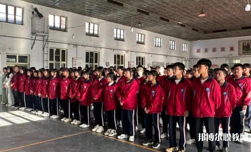 2024定襄縣誠信高級中學(職教班)多少錢 定襄縣誠信高級中學(職教班)各專業(yè)學費收費標準