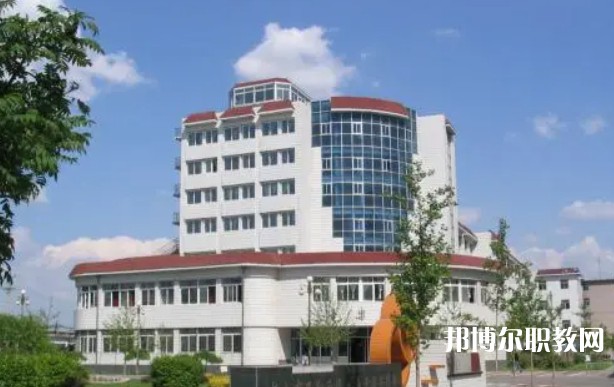 2024鞍山市廣播電視學(xué)校招生計(jì)劃 招生人數(shù)是多少(附要求、條件、對(duì)象)