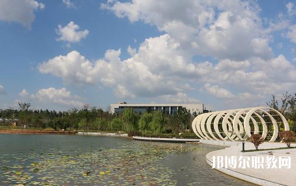 鞍山市現(xiàn)代服務(wù)學(xué)校怎么樣、好不好