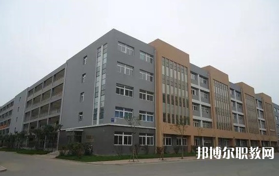 2024鞍山市藝術(shù)學(xué)校招生計(jì)劃 招生人數(shù)是多少(附要求、條件、對(duì)象)