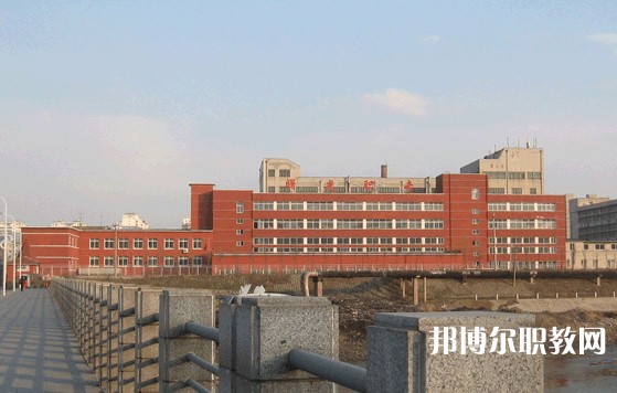 2024丹東市曙光中等職業(yè)技術(shù)學(xué)校招生計劃 招生人數(shù)是多少(附要求、條件、對象)