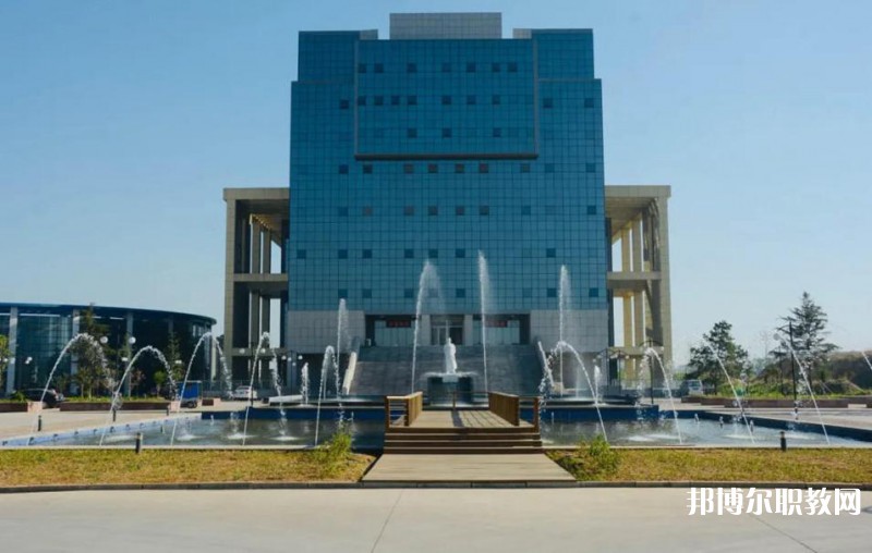 唐山豐潤綜合職業(yè)技術(shù)教育中心2025年報名條件、招生要求、招生對象