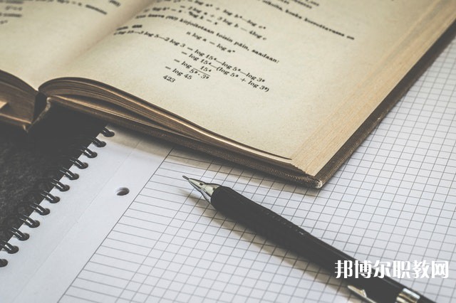 貴州哪里的職業(yè)學校能讀汽車維修與美容專業(yè)