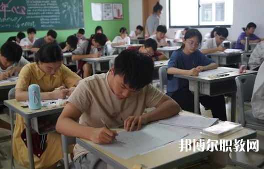 2025南通公辦中專學(xué)校最新排名前三名單