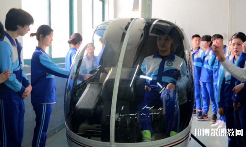 湖北2025年100分能上鐵路學校嗎
