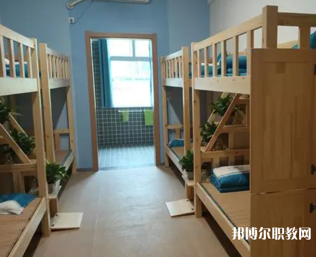 2025襄樊中職學(xué)校最新排名前三名單
