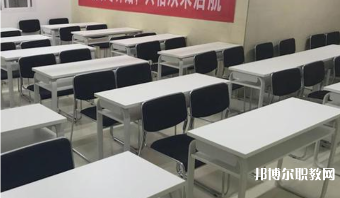 2025崇左中專學校最新排名前三名單