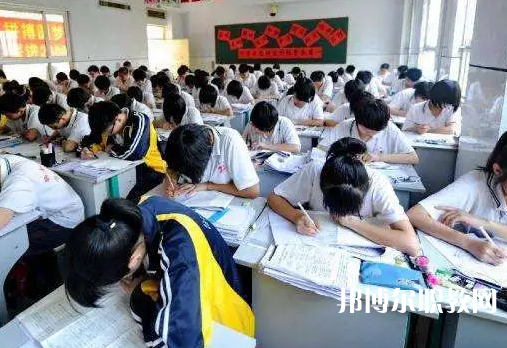 2025揭陽(yáng)中專學(xué)校最新排名前三名單