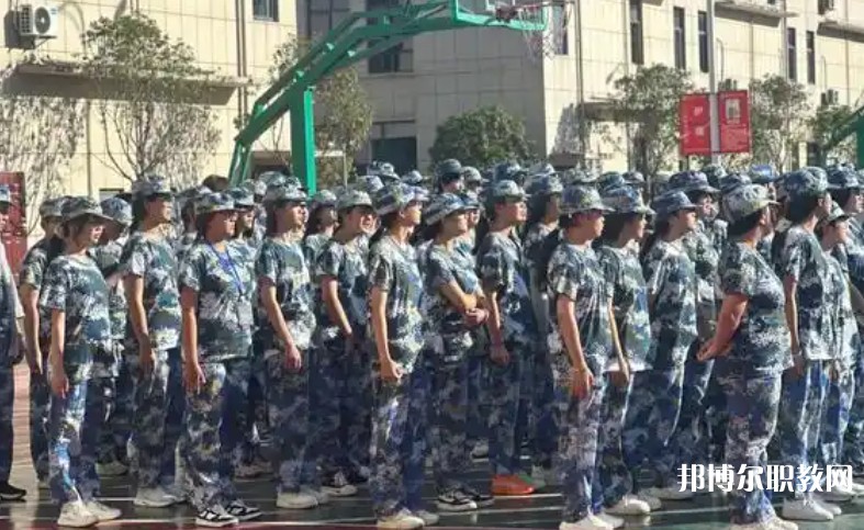 湖北2025年女生上鐵路學(xué)校學(xué)什么專業(yè)好