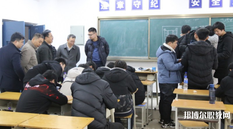 自貢2025年初中生上鐵路學(xué)校好嗎