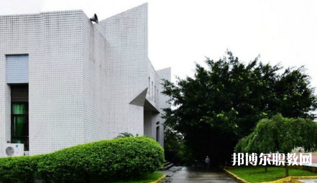 自貢2025年什么鐵路學(xué)校就業(yè)比較好